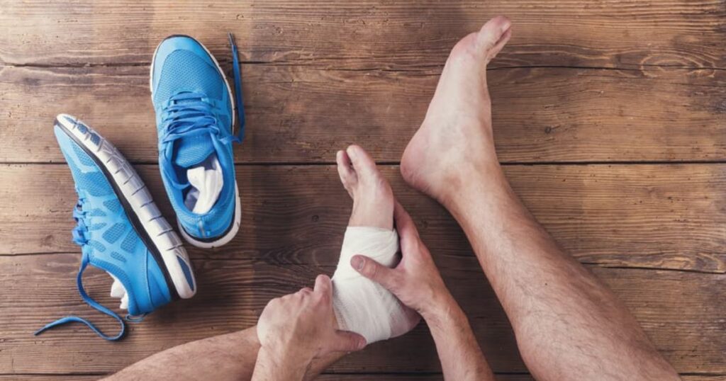 Cedera Akibat Sepatu Lari Usang