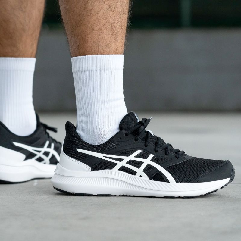 Asics JOLT 4
